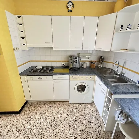 Spacieux A Valras-plage, Acces Direct A La Plage, Jusqu'a 6 Personnes - Fr-1-781-101 Valras-Plage